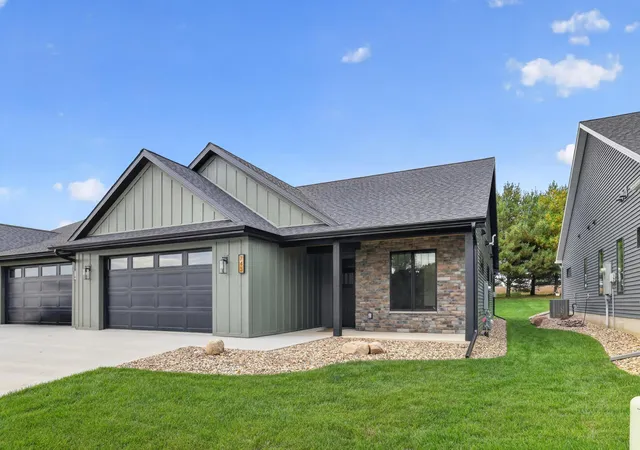 Single family home for sale at 743 Kodiak Dr NW, Stewartville, MN 55976 | MLS# 7152730