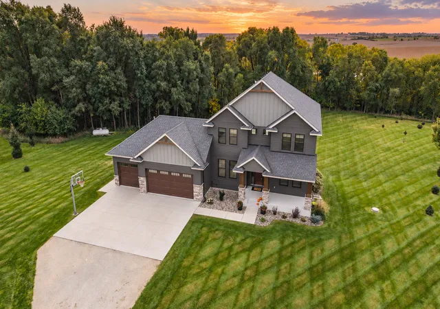 Photo 1 of Single family home for sale at 11197 113th Street E, Northfield, MN 55057 | MLS# 7152733 | Listing updated on 2026-10-10