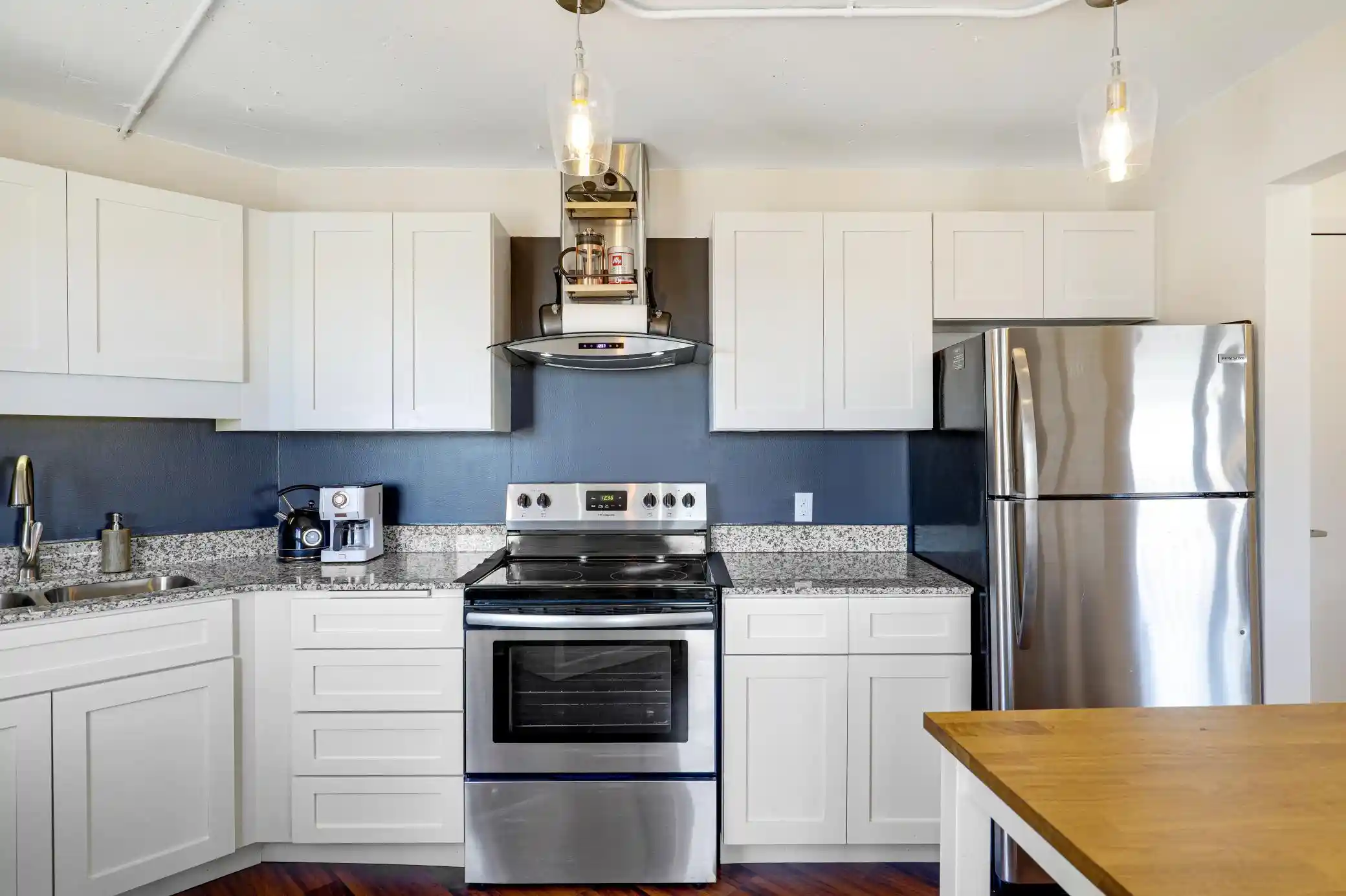 Listing Photo 1 - Condo for sale in 20 2Nd St Ne located at 20 2Nd St Ne, Minneapolis, MN 55413 - Unit #P1702