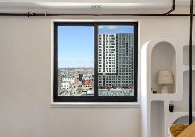 Listing Photo 3 - Condo for sale in building located at 20 2Nd St Ne, Minneapolis, MN 55413 - Unit #P1702