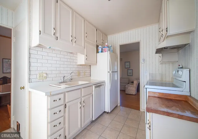 Photo 2 of Single family home for sale at 602 16th Street Nw, Rochester, MN 55901 | MLS# 7152773 | Listing updated on 2026-10-02