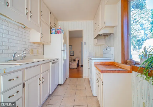 Photo 3 of Single family home for sale at 602 16th Street Nw, Rochester, MN 55901 | MLS# 7152773 | Listing updated on 2026-10-02