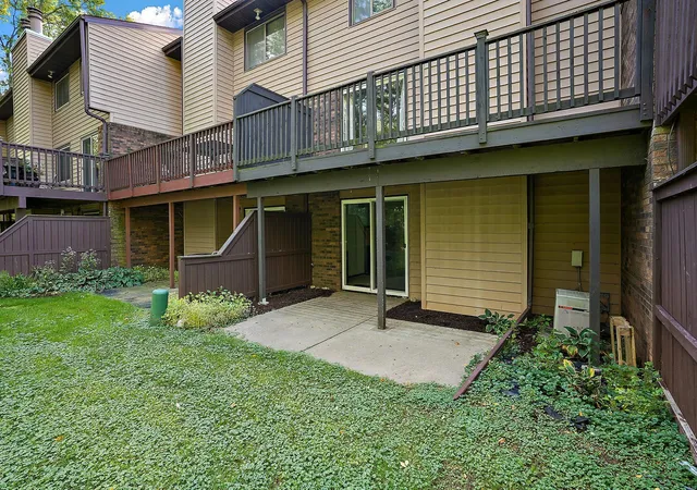 Photo 3 of Single family home for sale at 4731 Spring Cir, Minnetonka, MN 55345 | MLS# 7152774 | Listing updated on 2026-10-03