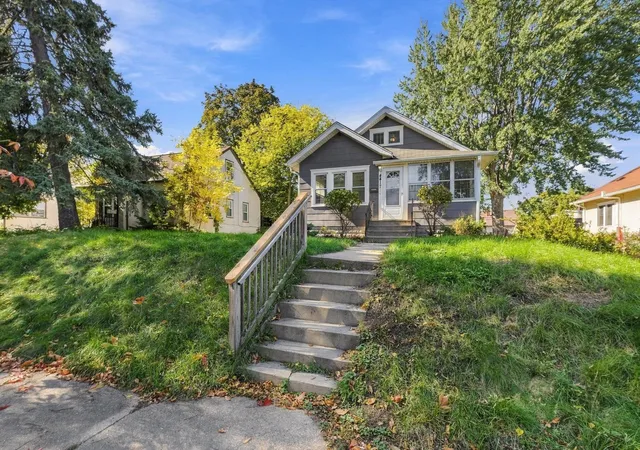 Photo 3 of Single family home for sale at 4417 Russell Ave N, Minneapolis, MN 55412 | MLS# 7152780 | Listing updated on 2026-10-08