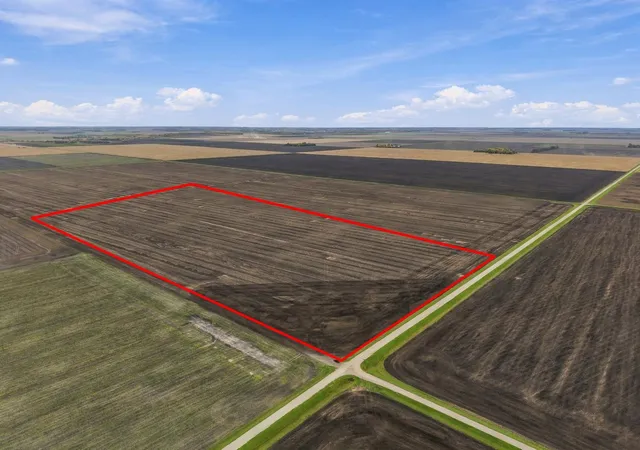 Photo 1 of Land for sale at 00 Rural, Hillsboro, ND 58045 | MLS# 7152788 | Listing updated on 2026-10-10