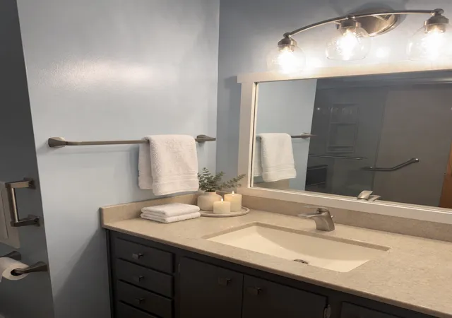 Photo 4 of Single family home for sale at 926 16 1/2 St SE, Rochester, MN 55904 | MLS# 7152822 | Listing updated on 2026-10-05