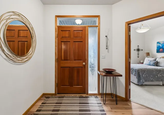 Photo 3 of Single family home for sale at 112020 Hidden Crk Pl, Chaska, MN 55318 | MLS# 7152825 | Listing updated on 2026-10-03