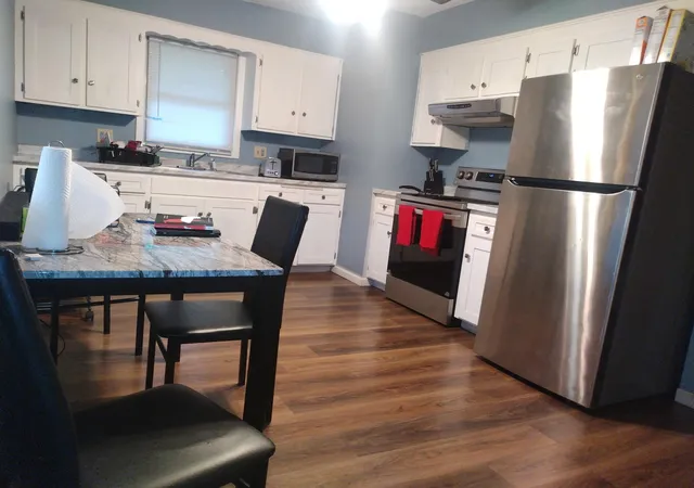 Photo 3 of Single family home for sale at 1560 Pacific St, Saint Paul, MN 55106 | MLS# 7152831 | Listing updated on 2026-10-01