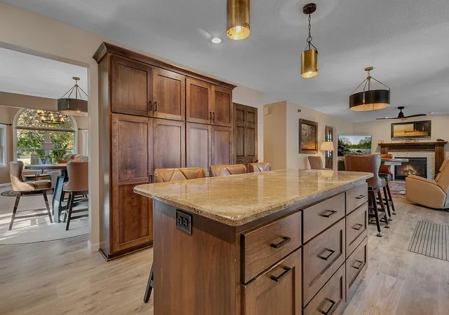 Photo 4 of Single family home for sale at 2668 Waterford Ct, Saint Cloud, MN 56301 | MLS# 7152845 | Listing updated on 2026-10-02