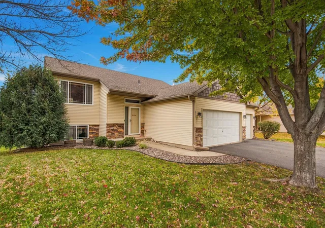 Photo 2 of Single family home for sale at 615 Dillon Ave N, Montrose, MN 55363 | MLS# 7152879 | Listing updated on 2026-10-21