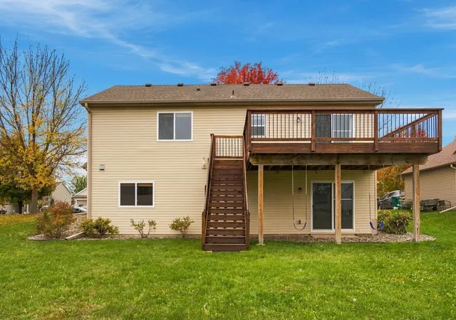 Photo 3 of Single family home for sale at 615 Dillon Ave N, Montrose, MN 55363 | MLS# 7152879 | Listing updated on 2026-10-21