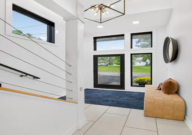 Photo 3 of Single family home for sale at 3021 Lake Shore Blvd, Wayzata, MN 55391 | MLS# 7152919 | Listing updated on 2026-10-09