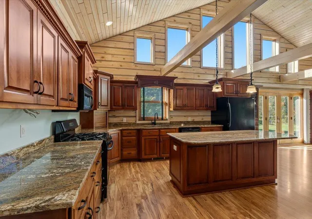 Photo 4 of Single family home for sale at 18130 County 18, Park Rapids, MN 56470 | MLS# 7152937 | Listing updated on 2026-10-06