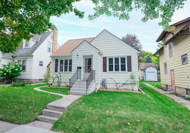 Photo 1 of Single family home for sale at 1311 N 5th Street, Mankato, MN 56001 | MLS# 7152958 | Listing updated on 2026-10-03