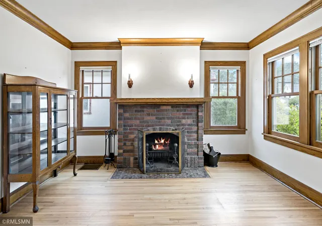 Photo 4 of Single family home for sale at 844 Winslow Ave, Saint Paul, MN 55107 | MLS# 7152963 | Listing updated on 2026-10-08