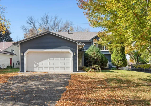 Photo 1 of Single family home for sale at 8961 Sycamore Ln N, Maple Grove, MN 55369 | MLS# 7152976 | Listing updated on 2026-10-21