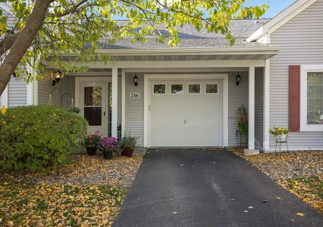 Single family home for sale at 216 Emerson Ave E, Saint Paul, MN 55118 | MLS# 7152978
