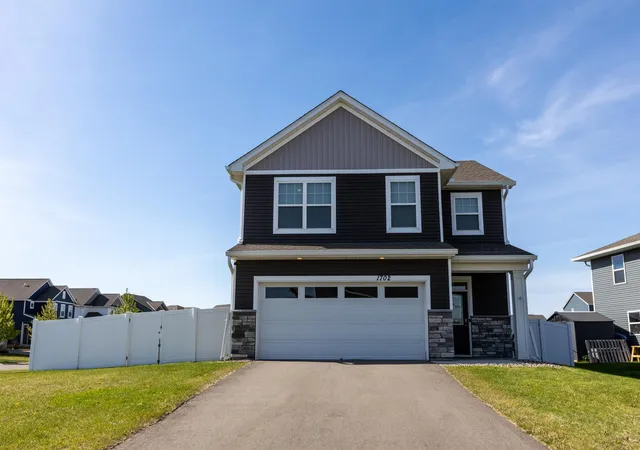 Photo 2 of Single family home for sale at 1702 Athens Ter, Shakopee, MN 55379 | MLS# 7152999 | Listing updated on 2026-10-02