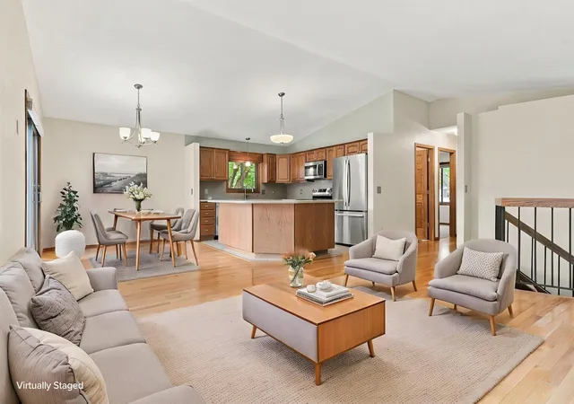 Photo 4 of Single family home for sale at 1980 Timber Wolf Trl N, Saint Paul, MN 55122 | MLS# 7153001 | Listing updated on 2026-10-08