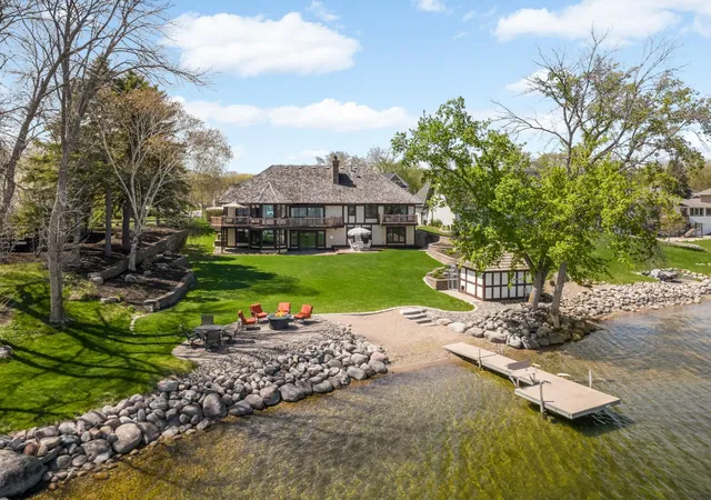Single family home for sale at 15283 Edgewater Cir NE, Prior Lake, MN 55372 | MLS# 7153005