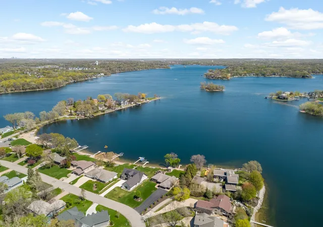 Photo 1 of Single family home for sale at 15283 Edgewater Cir Ne, Prior Lake, MN 55372 | MLS# 7153005 | Listing updated on 2026-10-08
