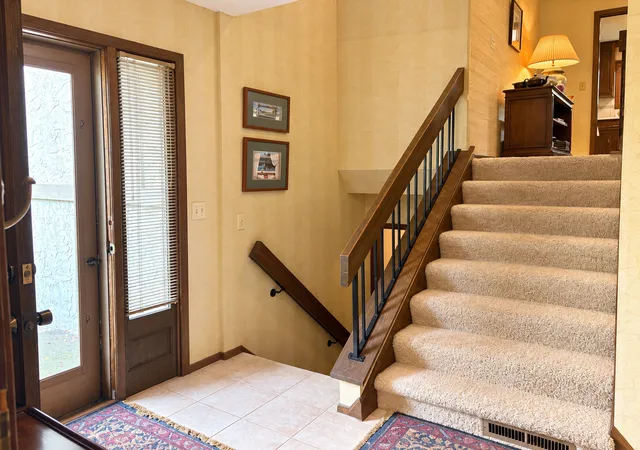Photo 2 of Single family home for sale at 2811 Comstock Ln N, Minneapolis, MN 55447 | MLS# 7153010 | Listing updated on 2026-10-05