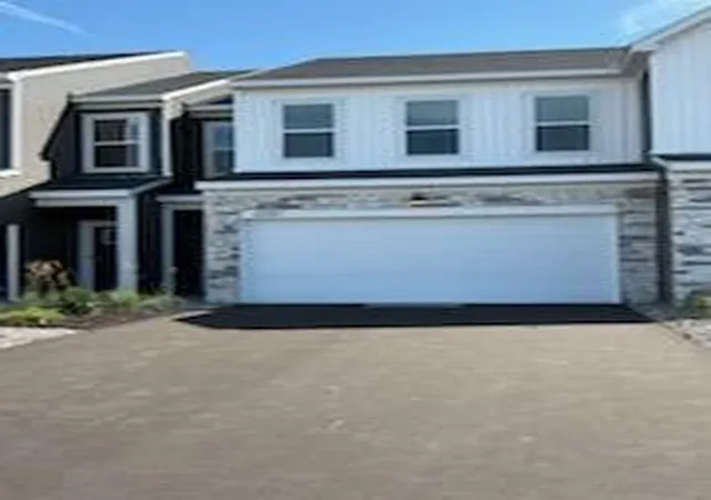 Photo 2 of Single family home for sale at 6262 Ivywood Ave S, Cottage Grove, MN 55016 | MLS# 7153014 | Listing updated on 2026-10-08