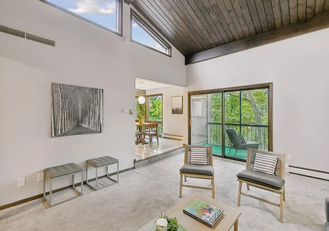 Photo 2 of Condo for sale at 6115 Lincoln Dr #353, Minneapolis, MN 55436 | MLS# 7153027 | Listing updated on 2026-10-02