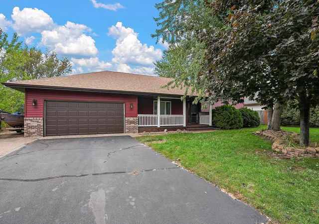 Photo 3 of Single family home for sale at 13290 1st Avenue S, Zimmerman, MN 55398 | MLS# 7153029 | Listing updated on 2026-10-07