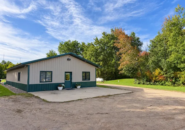Photo 1 of Single family home for sale at 11075 Thiesse Rd, Brainerd, MN 56401 | MLS# 7153031 | Listing updated on 2026-10-12