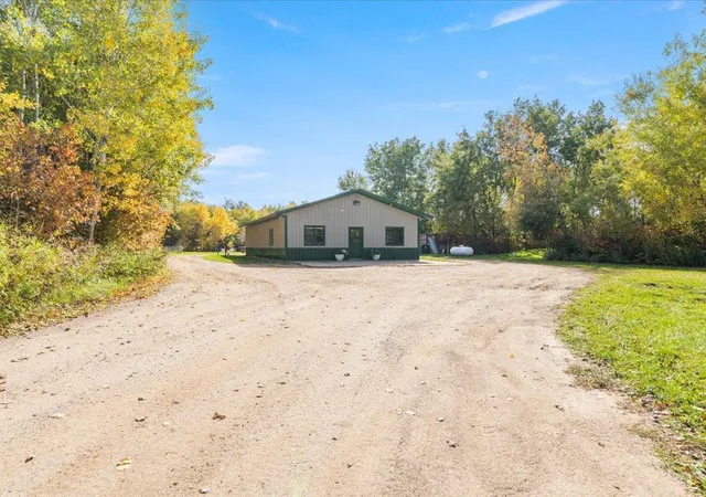 Photo 2 of Single family home for sale at 11075 Thiesse Rd, Brainerd, MN 56401 | MLS# 7153031 | Listing updated on 2026-10-13
