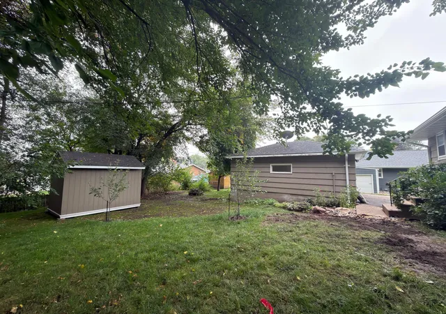 Photo 3 of Single family home for sale at 149 19th Avenue S, South Saint Paul, MN 55075 | MLS# 7153037 | Listing updated on 2026-10-07