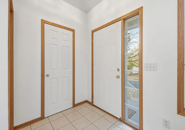 Photo 2 of Single family home for sale at 9769 Gable Dr, Eden Prairie, MN 55347 | MLS# 7153038 | Listing updated on 2026-10-16