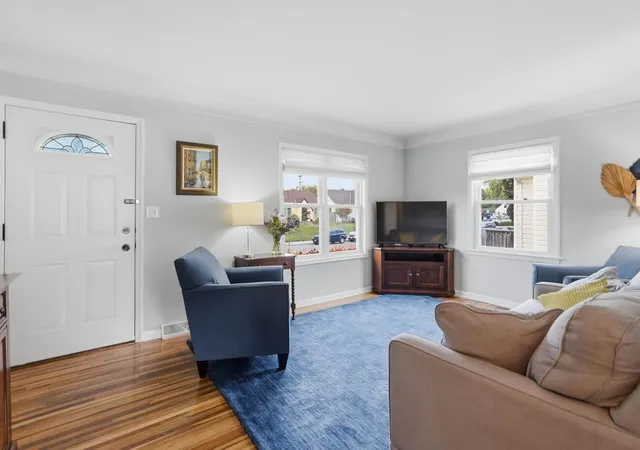 Photo 4 of Single family home for sale at 3239 Stinson Blvd, Minneapolis, MN 55418 | MLS# 7153042 | Listing updated on 2026-10-02