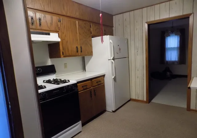 Photo 4 of Single family home for sale at 113 Center St, Jackson, MN 56143 | MLS# 7153044 | Listing updated on 2026-10-01