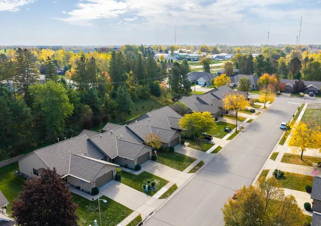 Photo 2 of Single family home for sale at 1967 Cherry St, Red Wing, MN 55066 | MLS# 7153064 | Listing updated on 2026-10-20