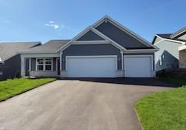 Photo 1 of Single family home for sale at 8827 63rd Street S, Cottage Grove, MN 55016 | MLS# 7153070 | Listing updated on 2026-10-08