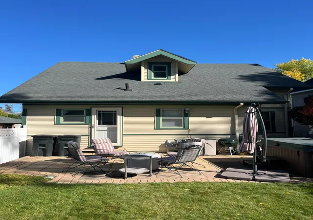 Photo 3 of Single family home for sale at 721 Main Ave N, Thief River Falls, MN 56701 | MLS# 7153079 | Listing updated on 2026-10-01