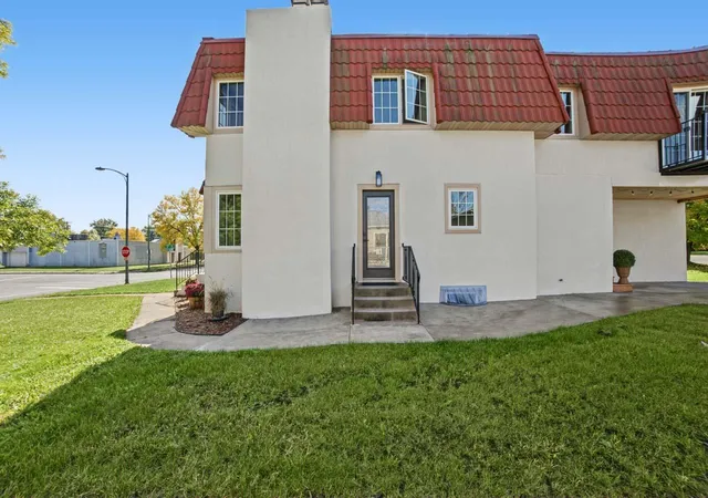 Photo 3 of Single family home for sale at 3617 2nd Avenue W, Hibbing, MN 55746 | MLS# 7153081 | Listing updated on 2026-10-02