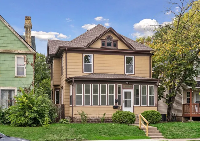 Photo 1 of Multi family home for sale at 3212 Park Ave, Minneapolis, MN 55407 | MLS# 7153090 | Listing updated on 2026-10-05