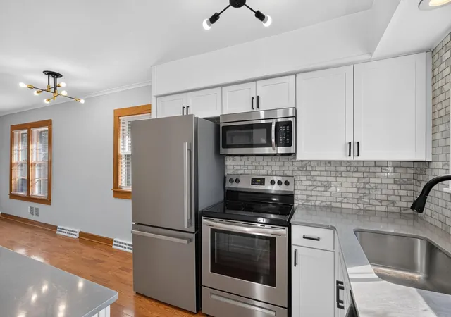 Photo 2 of Single family home for sale at 3943 Thomas Ave N, Minneapolis, MN 55412 | MLS# 7153100 | Listing updated on 2026-10-05