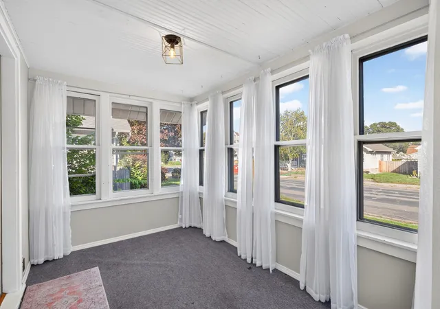 Photo 4 of Single family home for sale at 3943 Thomas Ave N, Minneapolis, MN 55412 | MLS# 7153100 | Listing updated on 2026-10-05