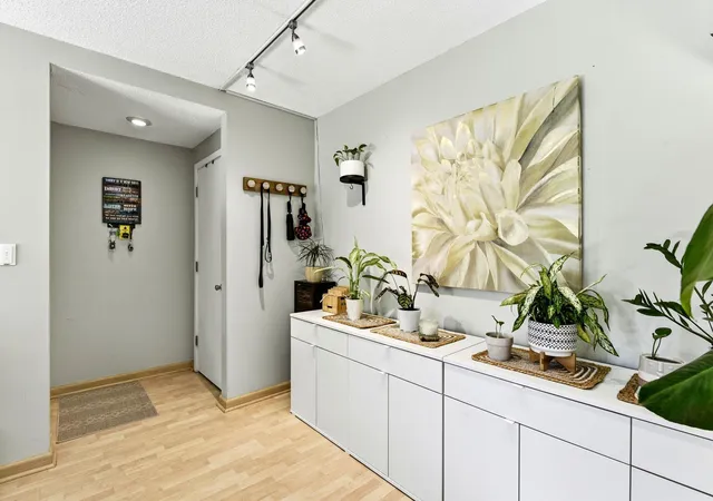 Photo 4 of Condo for sale at 6305 Colony Way #2B, Minneapolis, MN 55435 | MLS# 7153112 | Listing updated on 2026-10-09