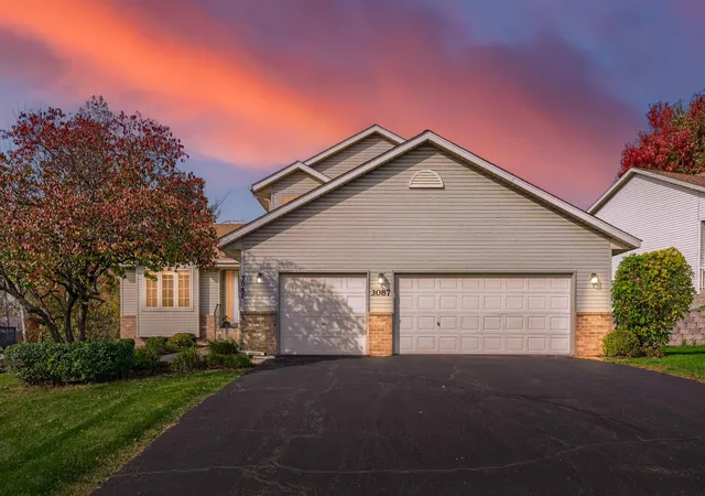 Photo 2 of Single family home for sale at 3087 Walter St, Saint Paul, MN 55109 | MLS# 7153116 | Listing updated on 2026-10-23