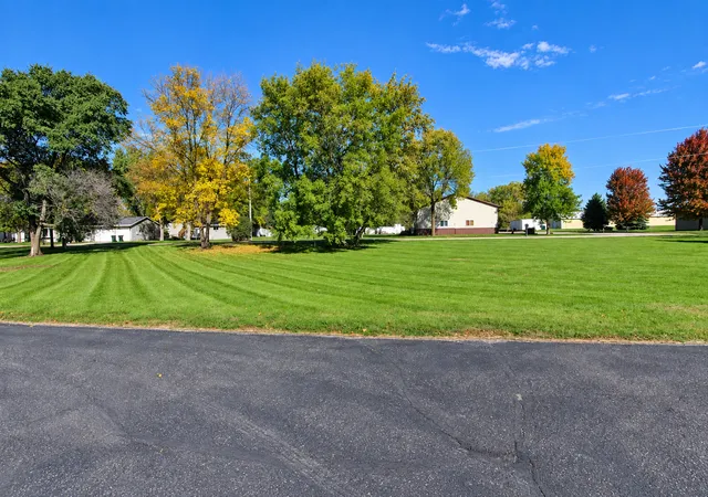 Photo 3 of Single family home for sale at 970 Portland St, Villard, MN 56385 | MLS# 7153122 | Listing updated on 2026-10-09