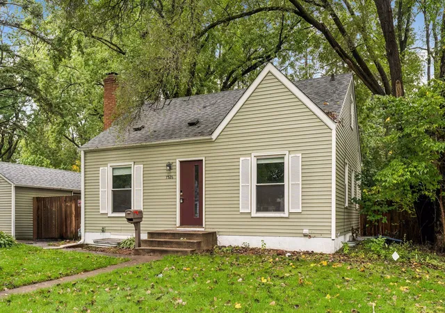 Photo 2 of Single family home for sale at 7526 3rd Avenue S, Minneapolis, MN 55423 | MLS# 7153139 | Listing updated on 2026-10-08