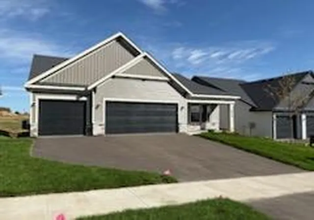 Photo 1 of Single family home for sale at 8828 63rd Street S, Cottage Grove, MN 55016 | MLS# 7153146 | Listing updated on 2026-10-08