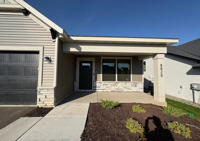 Photo 2 of Single family home for sale at 8828 63rd Street S, Cottage Grove, MN 55016 | MLS# 7153146 | Listing updated on 2026-10-11