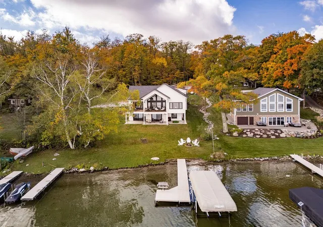 Photo 1 of Single family home for sale at 21006 S Moose Point Ln, Grand Rapids, MN 55744 | MLS# 7153150 | Listing updated on 2026-10-01