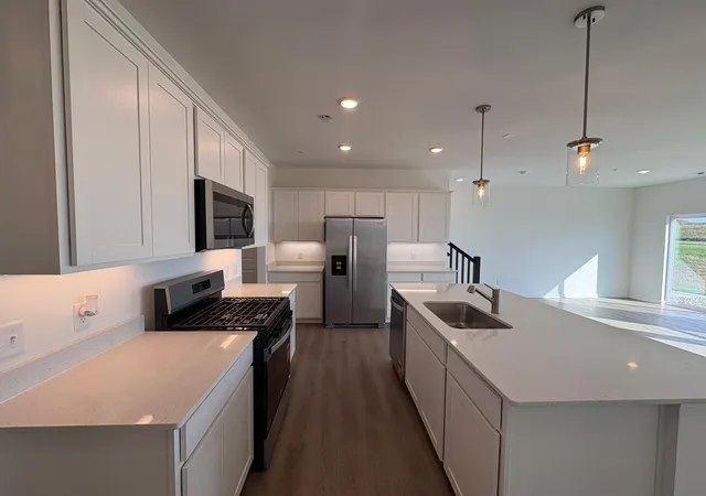Photo 2 of Single family home for sale at 6285 Ivywood Ave S, Cottage Grove, MN 55016 | MLS# 7153151 | Listing updated on 2026-10-21